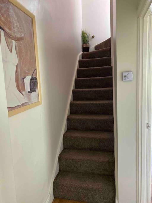 Contemporary Duplex - Private Patio & Parking Apartment Stockport Bagian luar foto