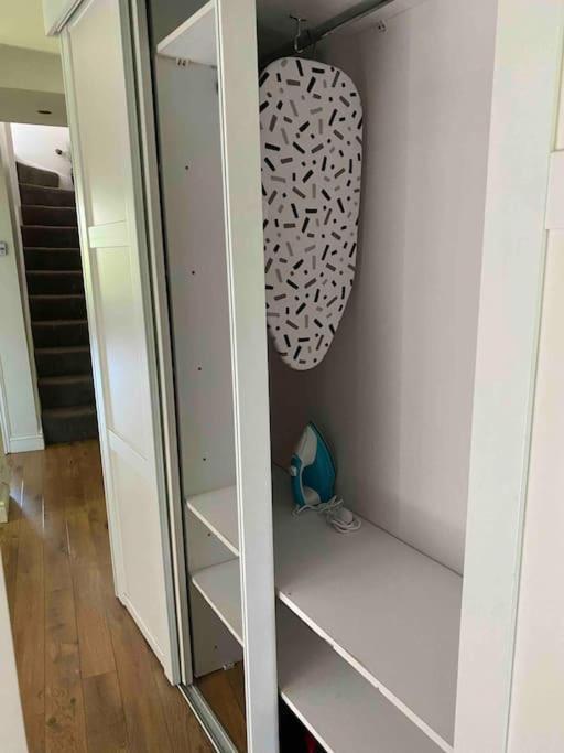 Contemporary Duplex - Private Patio & Parking Apartment Stockport Bagian luar foto
